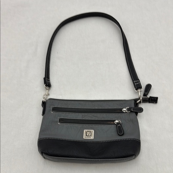 Stone Mountain Accessories Handbags - Stone Mountain Black and Gray Women's Bag (mlb)